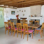 Domaine De La Maison D'aum בית נופש Bourrou