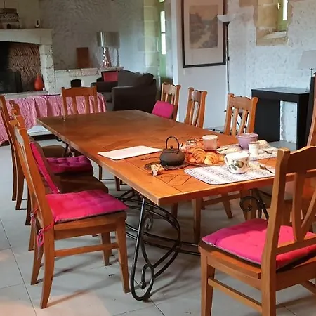 Domaine De La Maison D'aum Vakantiehuis *
