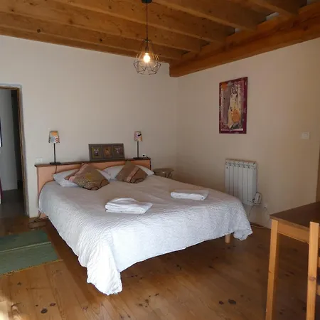 Domaine De La Maison D'aum Сasa de vacaciones Bourrou