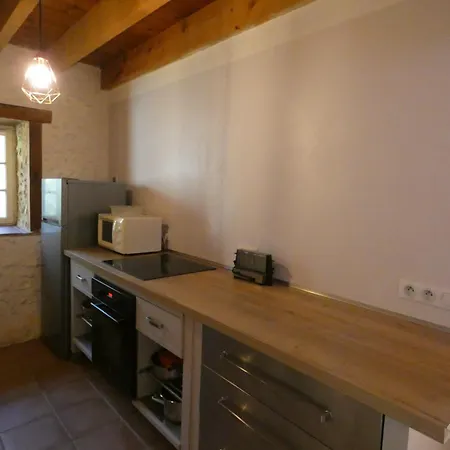 Domaine De La Maison D'aum Σπίτι διακοπών Bourrou