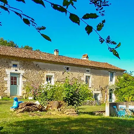 Dom wakacyjny Domaine De La Maison D'aum Bourrou