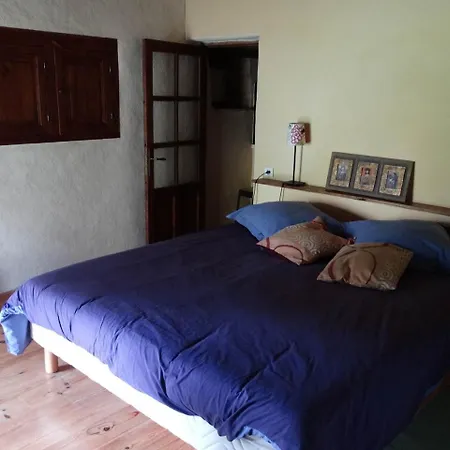 펜션 Domaine De La Maison D'aum Bourrou