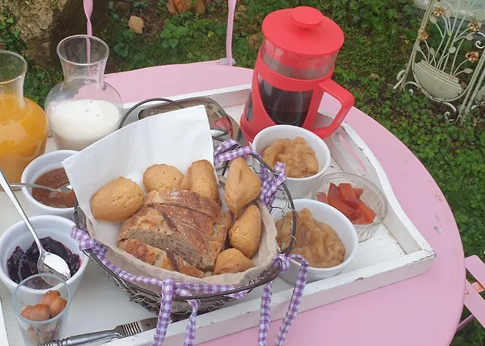 Domaine De La Maison D'aum Σπίτι διακοπών Bourrou