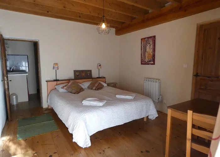 Domaine De La Maison D'aum Σπίτι διακοπών Bourrou